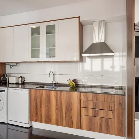 Principe Real Sunny شقة *