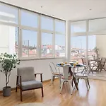 Apartment Principe Real Sunny Lisbon